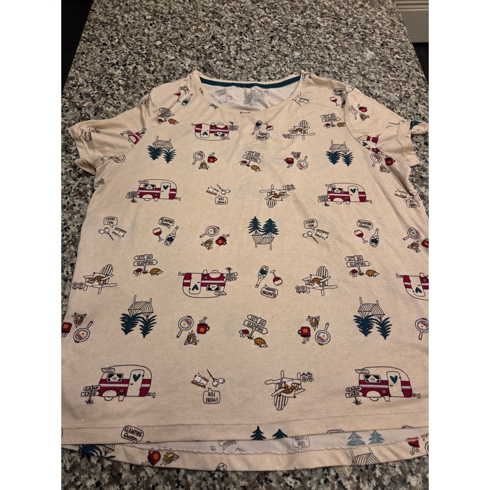 Secret Treasures Pajama Top Womens M 8-10 Beige Glamping Queen Camping Print Tee
